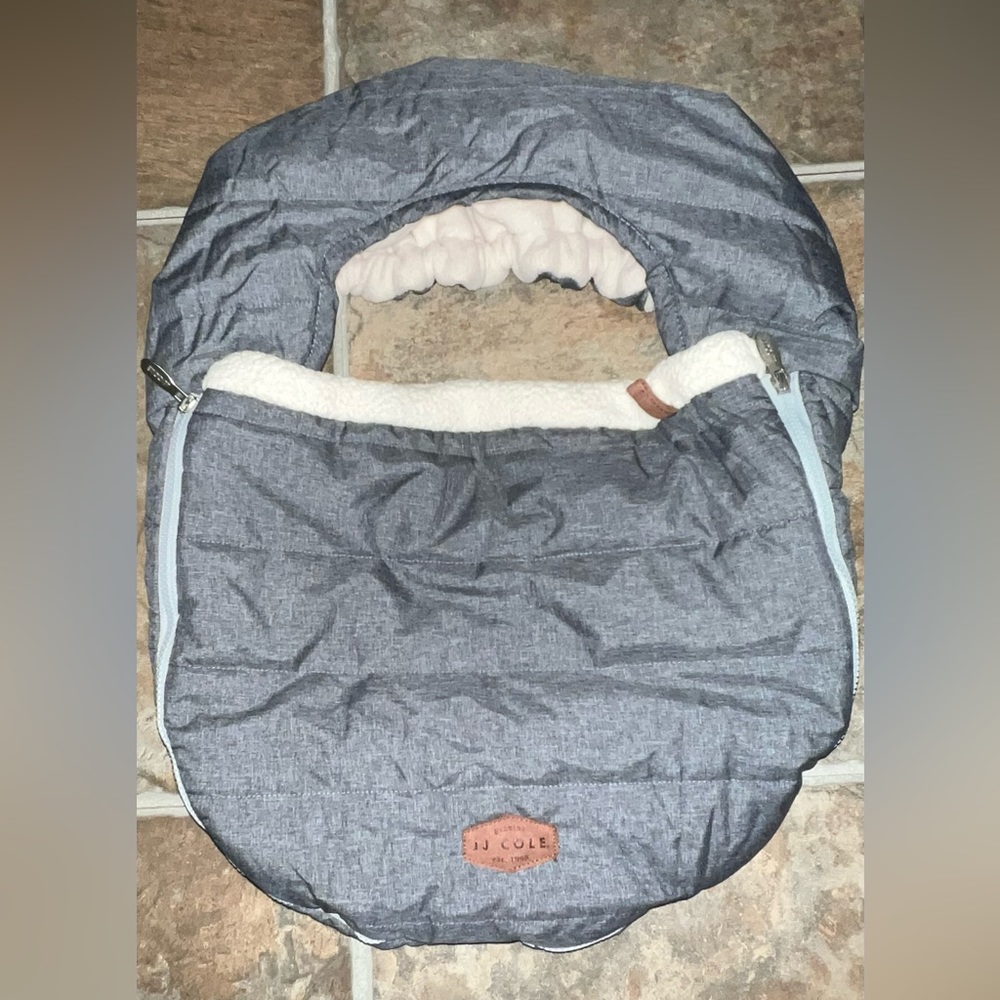 J.J. Cole infant car seat cover